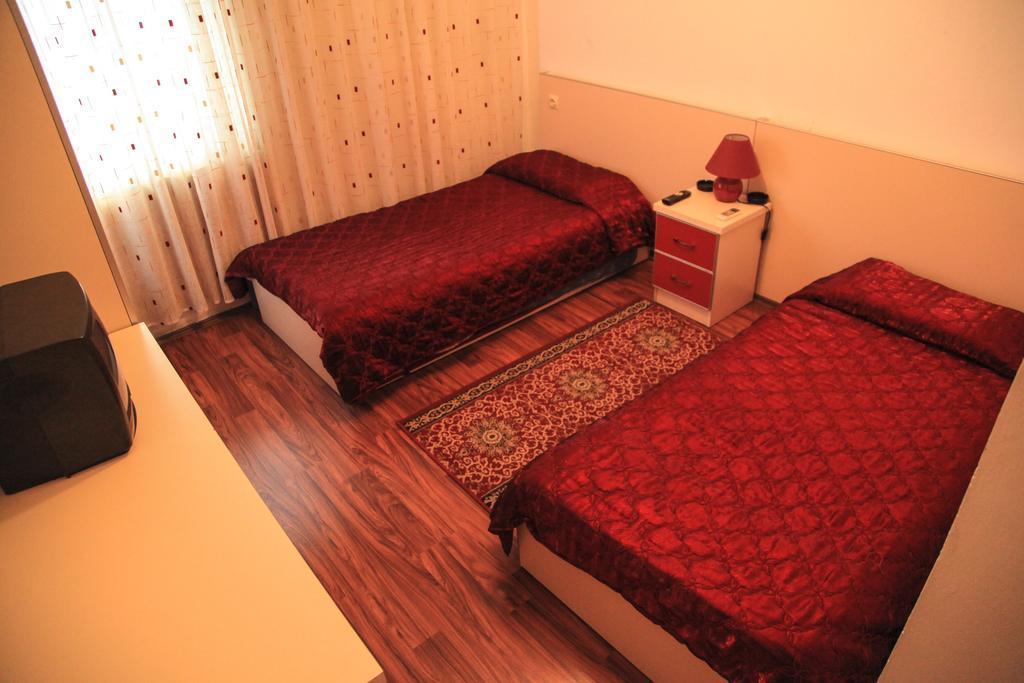 Argenti Hotel 3*